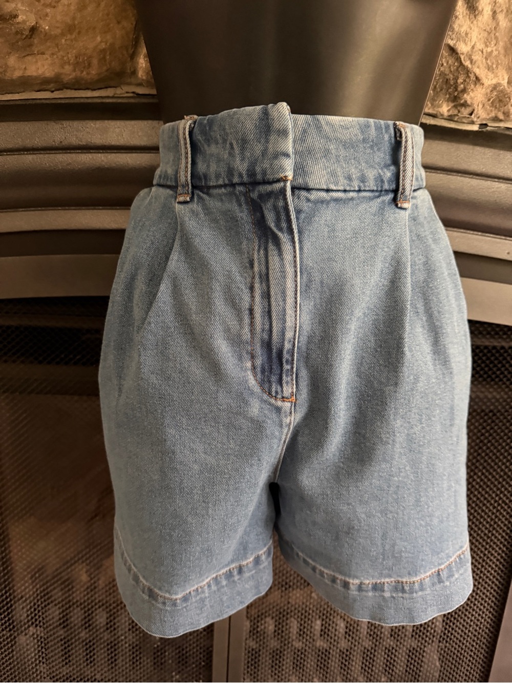 Classic High-Waist Light Blue Denim Shorts